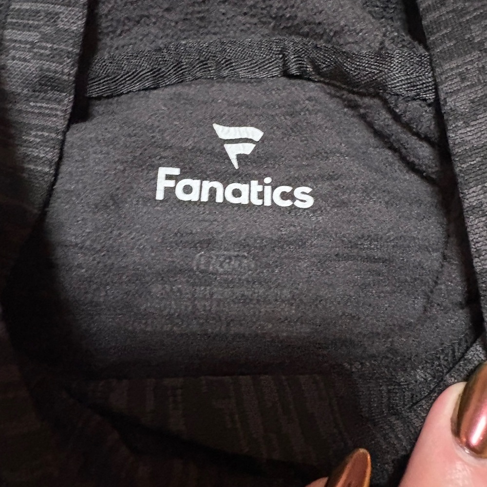 Fanatics Iowa Hawkeyes Black Hoodie with White Logo - Picture 4 of 4